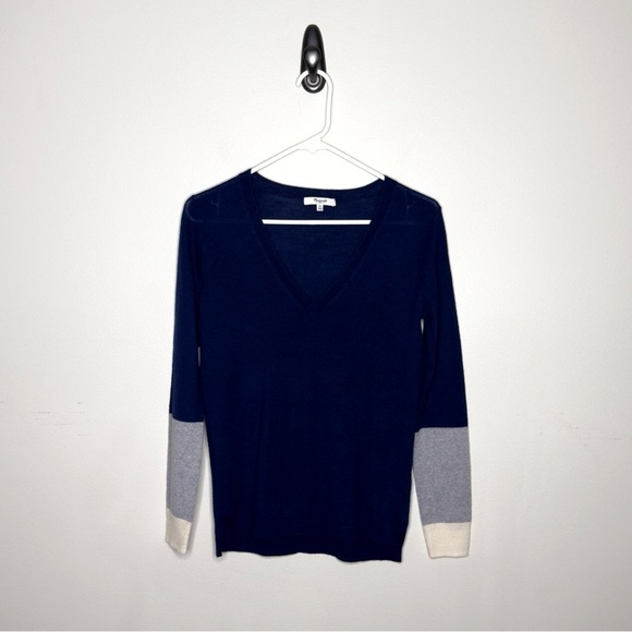 Madewell Merino Wool V Neck Sweater Navy - Picture 1 of 3
